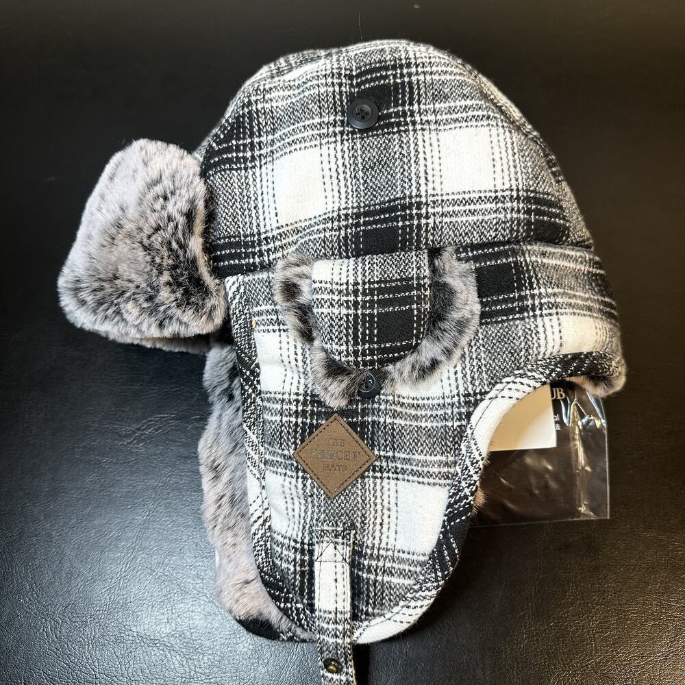 Comhats Trapper Hat Fitted Mens Medium Black Plaid Faux Fur Winter Outdoor
